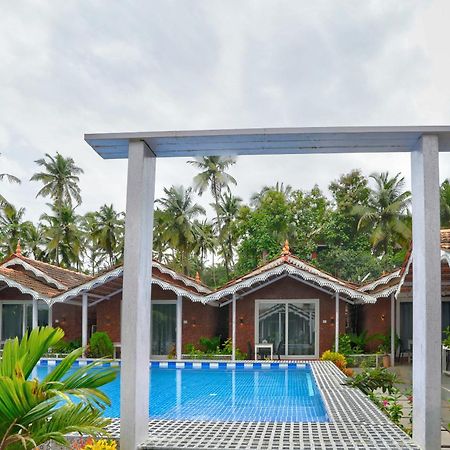 Golden Rice Resort & Cottages Candolim Eksteriør billede