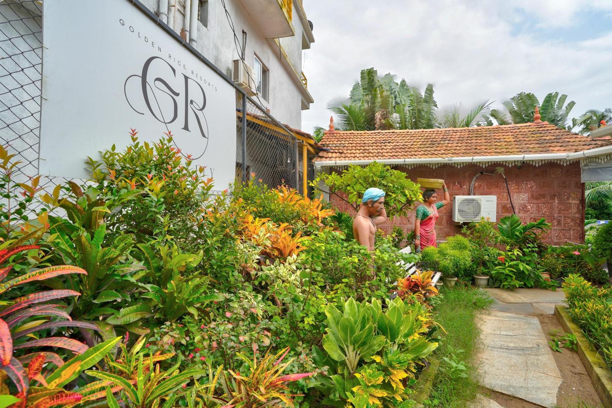 Golden Rice Resort & Cottages Candolim Eksteriør billede